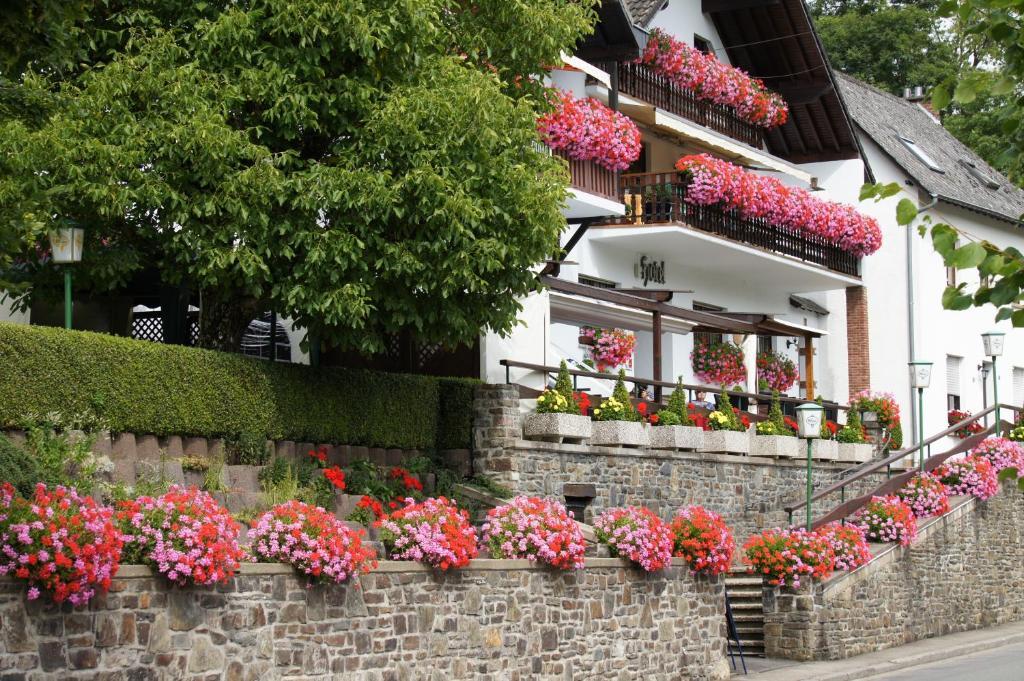 Hotel Rittersprung Урен Экстерьер фото